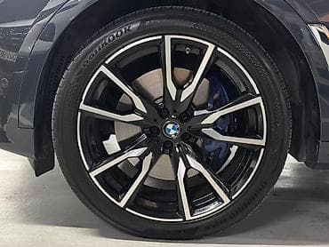 bcd com: BMW X7: 2021 г., Бензин, Внедорожник — 7