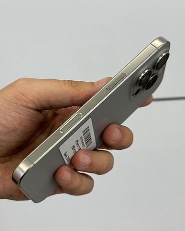 iphone 8 red: IPhone 16 Pro, Б/у, 256 ГБ, Natural Titanium, Защитное стекло, Чехол, В рассрочку, 90 % — 6
