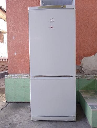 macbook 11: Холодильник Indesit, Двухкамерный — 2