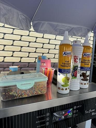 кованные элементы: Комплект для уличной торговли мягким мороженым Состав: - — 2