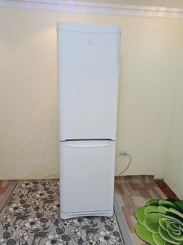 лабо рефрижатор: Холодильник Indesit, Б/у, Двухкамерный, De frost (капельный), 60 * 2 * 60 — 8