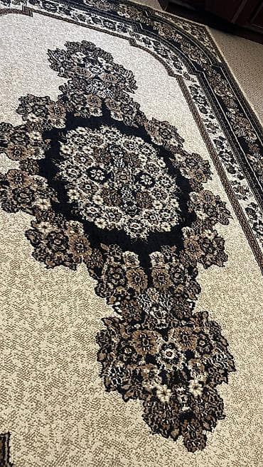 Төшөктөр: Килем Колдонулган — 3