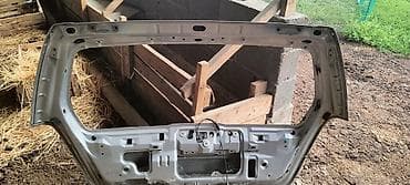 Крышка багажника Subaru, 2004 г., Б/у, Оригинал — 6
