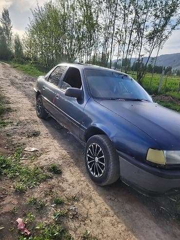 changan x5: Opel Vectra: 1991 г., 1.8 л, Ручные, Бензин, Седан — 4