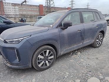 Автомобиль оснащён колёсами 18 дюймов, цвет салона — коричневый. На at lalafo.kg Автомобиль оснащён колёсами 18 дюймов, цвет салона — коричневый. На