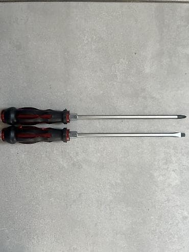 набор ключ авто: Набор отверток, 8 шт. Состав: - 4 крестовых (PH): длинные и средние — 3