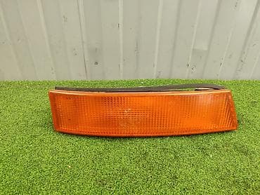 hd 72: Правый поворотник Mercedes-Benz 2001 г. — 1