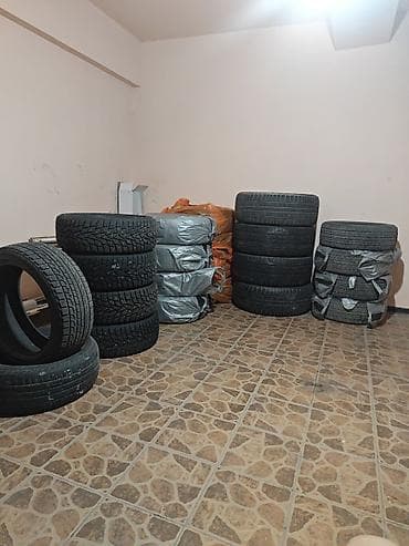 Комплект автошин разных типоразмеров Б/У Dunlop sp winter ice 02