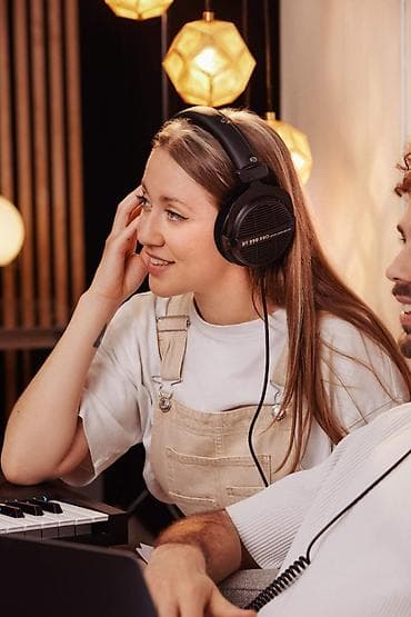 Аудиотехника: Б/У, состояние идеальное. Торг возможен! Beyerdynamic DT 990 Pro Black — 4