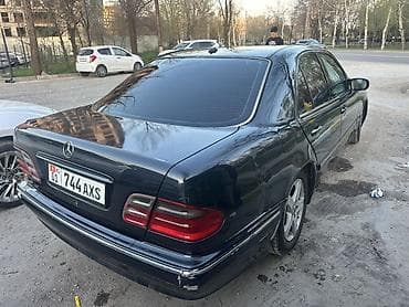 мега авто: Mercedes-Benz E-Class: 2000 г., 2.6 л, Автомат, Бензин, Седан — 5
