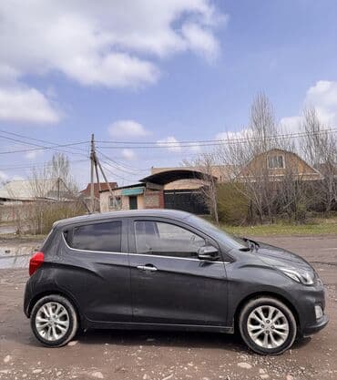 двигатель шевроле спарк 1.0 купить: Chevrolet Spark: 2021 г., 1 л, Автомат, Бензиновая, Хэтчбэк — 7