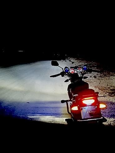 самосвал 15 тонн: Эндуро 250 куб. см, Бензин, Взрослый, Новый — 3