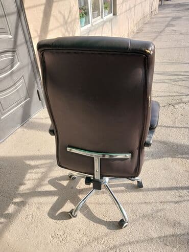 стулья для кофейни: Кресло б/у 1000с — 3