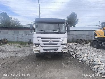 ласти: Грузовик, Howo, Б/у — 3