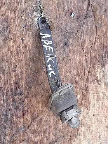 Унаа тетиктери: Ограничитель задней левой двери Тойота Авенсис Toyota Avensis, цена — 2