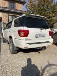 домик на колёсах: Toyota Sequoia: 2003 г., 4.7 л, Автомат, Газ, Внедорожник — 1