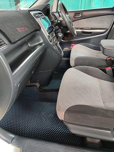 honda stream двер: Honda Stream: 2001 г., 2 л, Автомат, Бензин, Минивэн — 3