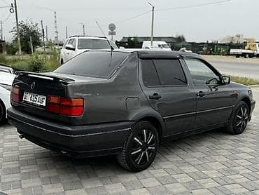 Продажа авто: Volkswagen Vento: 1992 г., Седан — 6