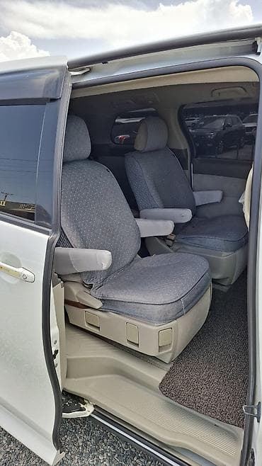 чехол на эстиму: Toyota Estima: 2006 г., 2.4 л, Автомат, Бензин, Минивэн — 7