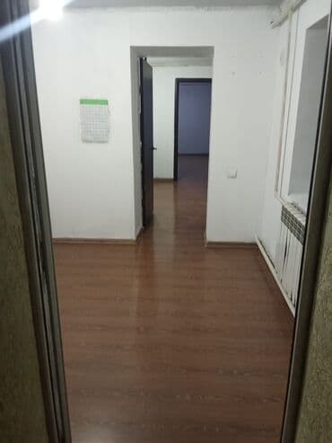 бассейин б у: Сдаётся двухуровневая студия/мини‑дом. Планировка и особенности: - — 3