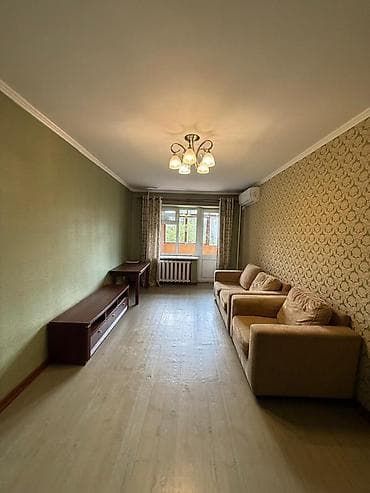 Квартиры: 3 комнаты, 55 м², Индивидуалка, Индивидуалка, 3 этаж, Свежий ремонт — 1