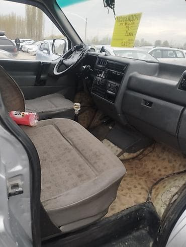 Унаа: Volkswagen Transporter: 1990 г., 2.4 л, Кол менен иштөөчү, Дизель, Вэн/Минивэн — 5