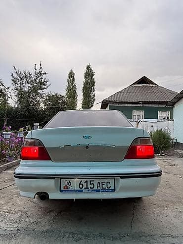 Унаа сатуу: Daewoo Nexia: 2005 г., 1.5 л, Кол менен иштөөчү, Бензин, Седан — 3