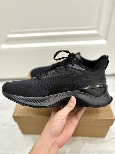 Спецодежда: Li-Ning Цена : 4200 сом Размеры - 43 (270mm) Сезон: лето - весна — 4