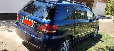 lada 2105: Toyota Avensis Verso: 2003 г., 0.2 л, Автомат, Минивэн — 5