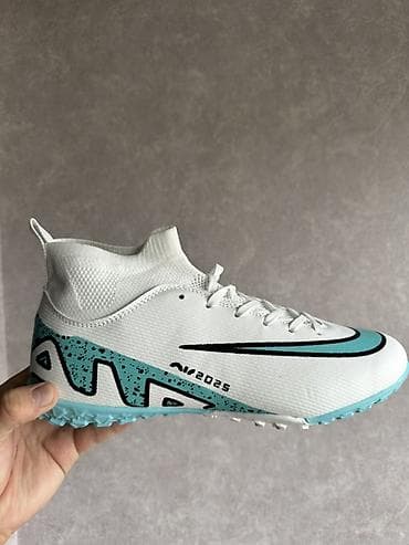 Футбольные сороконожки для игры на искусственном покрытии Заказывал — 3