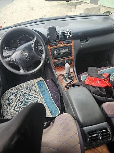 сигнал мерс: Mercedes-Benz C-Class: 2003 г., 2 л, Механика, Бензин, Седан — 4