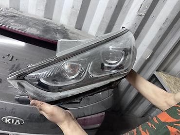 Системы освещения: Передняя левая фара Hyundai 2017 г., Б/у, Оригинал — 1