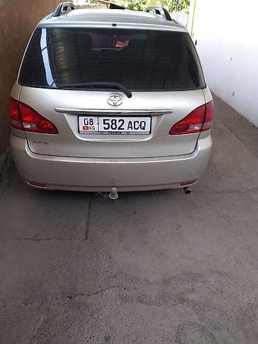 Toyota Avensis Verso: 2002 г., 2.4 л, Автомат, Бензин, Минивэн — 1