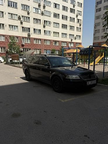 Volkswagen Passat: 2002 г., 2 л, Механика, Бензин, Универсал