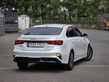 geely e5: Kia K3: 2021 г., 1.6 л, Вариатор, Бензин, Седан — 9