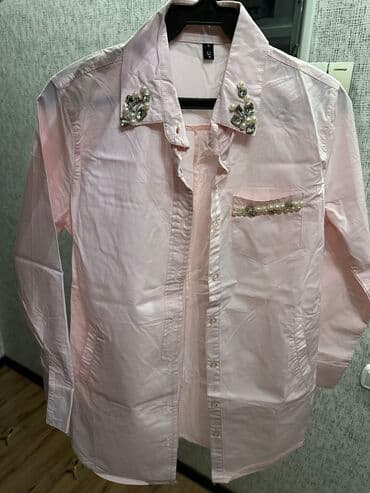 сорочки для беременных в роддом: Продаю шикарную рубашку,в нежно розовом цвете,качество отличное.Сами — 4