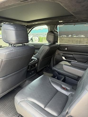 model y: Toyota Sequoia: 2023 г., 3.5 л, Автомат, Гибрид, Внедорожник — 9