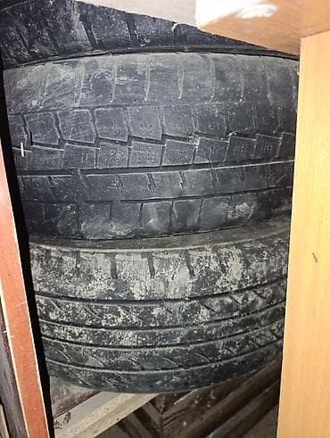 275 70: Комплект автомобильных шин 205/65 R16 

Продаю шины по 2000с — 3