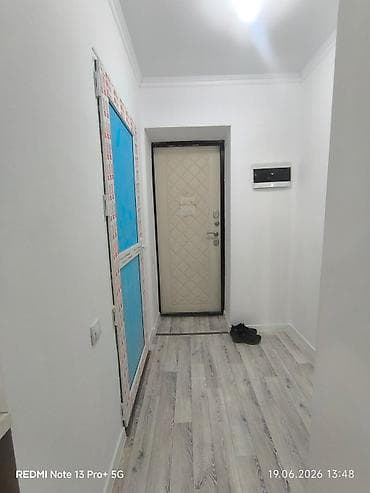 Үй жана бакча: Санузел с душевой зоной и отделкой под мрамор - Компактный — 2
