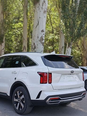 Продажа авто: Kia Sorento: 2021 г., 2.2 л, Робот, Дизель, Кроссовер — 4