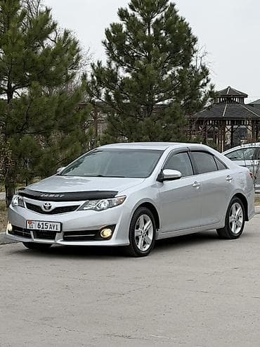 Toyota Camry: 2013 г., 2.5 л, Автомат, Бензин, Седан