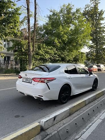 toyota: Toyota Camry: 2020 г., 2.5 л, Автомат, Бензин, Седан — 3