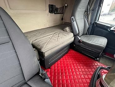 машина грузовая: Тягач, Scania, Тентованный — 10