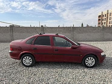 Opel Vectra: 2003 г., 1.6 л, Автомат, Бензин, Седан — 2