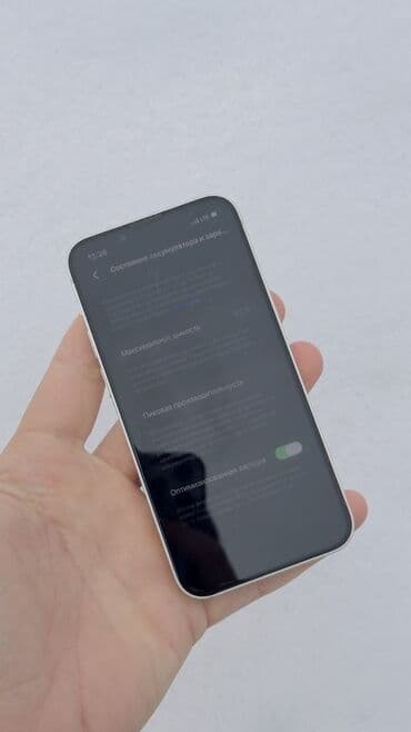 4к 4k: IPhone 13 mini, Белый, Чехол — 10