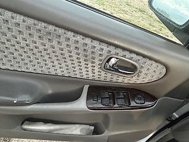 купить daf 106: Mazda 626: 2001 г., 2 л, Бензин, Седан — 5