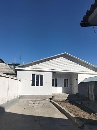4 комнатный: Дом в центре г. Чолпон-Ата - Участок 4 сотки, огороженный двор, въезд — 1