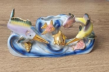 нано аквариумы: Фарфоровая статуэтка изображает обитателей,таких как рыба- меч и — 2
