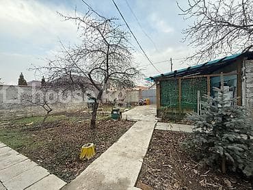 57 1: Продаю дом 7.9 соток.Район Тоголок-Молдо-Куренкеева.Красная — 4