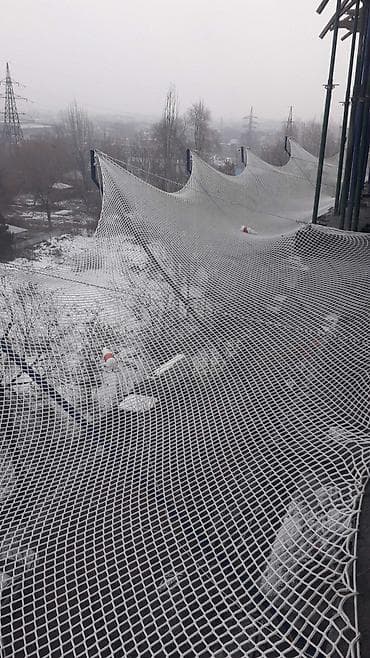 боковой отбойник: Монтаж ЗУС Защитно Улавливающая Сетка. 1п.м 550с. монтаж. 1п м — 1